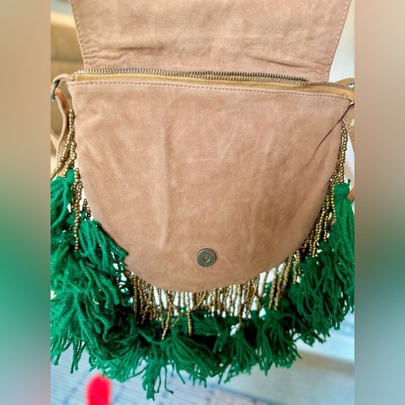 Boho embroidered saddle bag with beaded tassels. Excellent condition! - Picture 4 of 5